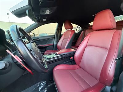 2022 Lexus IS 300 - Photo 32 - Norwalk, CA 90650-2241