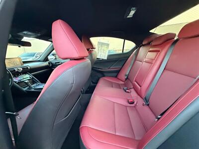 2022 Lexus IS 300 - Photo 40 - Norwalk, CA 90650-2241