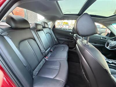 2018 Kia Optima SX Turbo - Photo 29 - Norwalk, CA 90650-2241