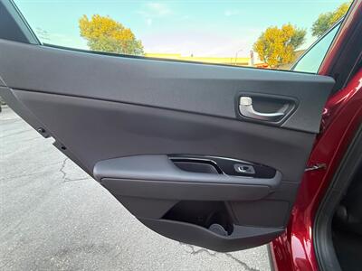 2018 Kia Optima SX Turbo - Photo 25 - Norwalk, CA 90650-2241
