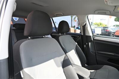 2016 Volkswagen e-Golf SE   - Photo 54 - Norwalk, CA 90650-2241