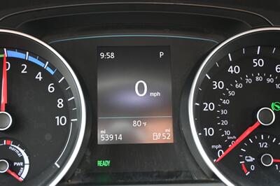 2016 Volkswagen e-Golf SE   - Photo 27 - Norwalk, CA 90650-2241