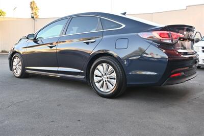2017 Hyundai SONATA Hybrid SE   - Photo 10 - Norwalk, CA 90650-2241