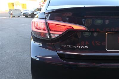 2017 Hyundai SONATA Hybrid SE   - Photo 11 - Norwalk, CA 90650-2241