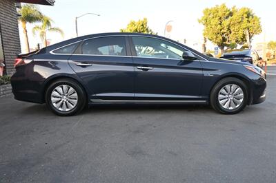 2017 Hyundai SONATA Hybrid SE   - Photo 17 - Norwalk, CA 90650-2241
