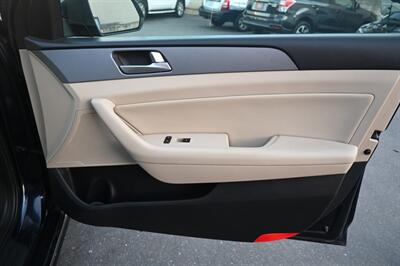 2017 Hyundai SONATA Hybrid SE   - Photo 60 - Norwalk, CA 90650-2241