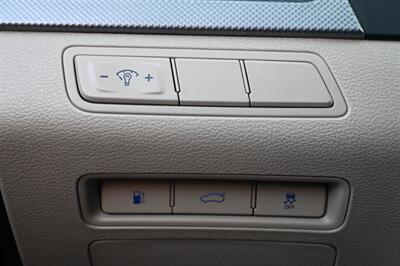 2017 Hyundai SONATA Hybrid SE   - Photo 37 - Norwalk, CA 90650-2241