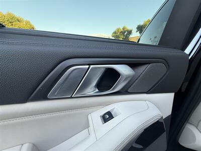 2020 BMW X5 xDrive50i   - Photo 29 - Norwalk, CA 90650-2241