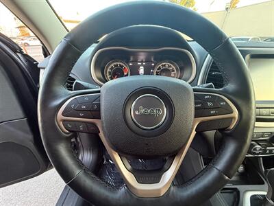 2016 Jeep Cherokee Limited   - Photo 23 - Norwalk, CA 90650-2241