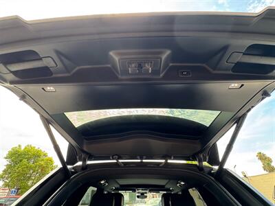 2019 Land Rover Range Rover HSE   - Photo 18 - Norwalk, CA 90650-2241