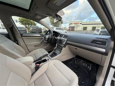 2017 Volkswagen Golf SportWagen TSI SE - Photo 40 - Norwalk, CA 90650-2241