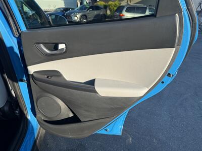 2022 Hyundai KONA SEL   - Photo 30 - Norwalk, CA 90650-2241