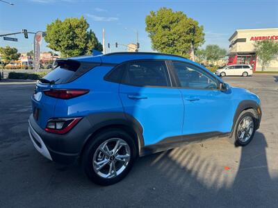 2022 Hyundai KONA SEL   - Photo 10 - Norwalk, CA 90650-2241