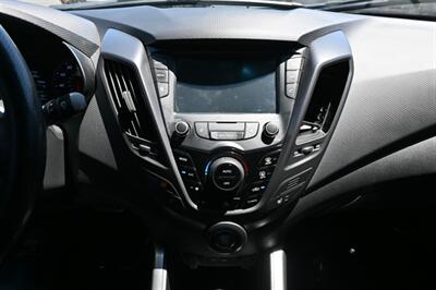 2016 Hyundai VELOSTER Turbo   - Photo 38 - Norwalk, CA 90650-2241