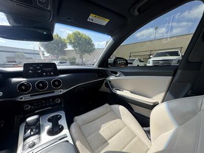 2018 Kia Stinger GT2 - Photo 31 - Norwalk, CA 90650-2241