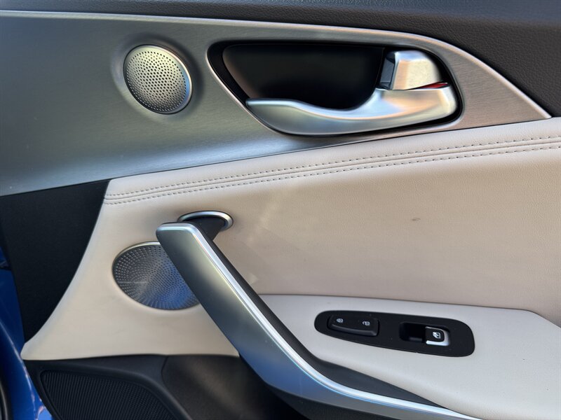 2018 Kia Stinger GT2 - Photo 40 - Norwalk, CA 90650-2241