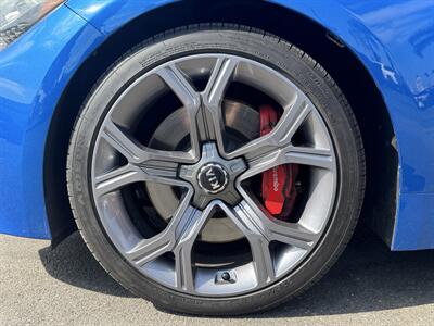 2018 Kia Stinger GT2 - Photo 6 - Norwalk, CA 90650-2241