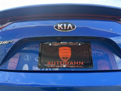 2018 Kia Stinger GT2 - Photo 12 - Norwalk, CA 90650-2241