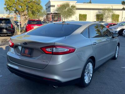 2015 Ford Fusion Hybrid S   - Photo 15 - Norwalk, CA 90650-2241