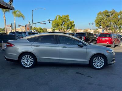 2015 Ford Fusion Hybrid S   - Photo 17 - Norwalk, CA 90650-2241