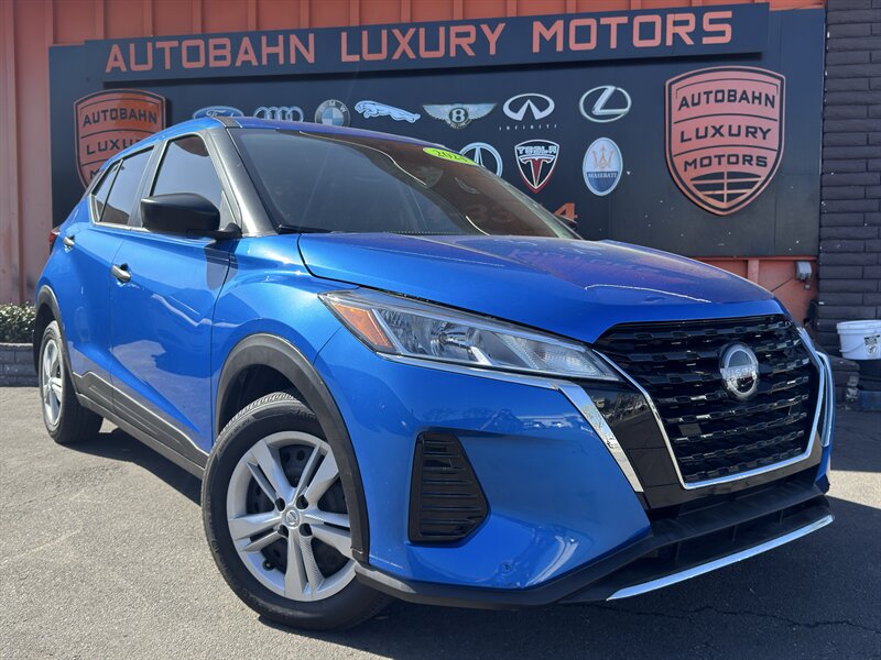 2024 Nissan Kicks S  