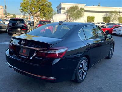 2017 Honda Accord Hybrid EX-L   - Photo 15 - Norwalk, CA 90650-2241