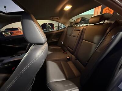 2018 Lexus IS 300   - Photo 27 - Norwalk, CA 90650-2241
