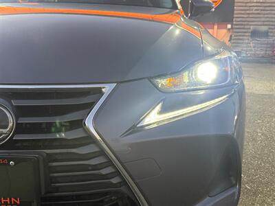 2018 Lexus IS 300   - Photo 4 - Norwalk, CA 90650-2241