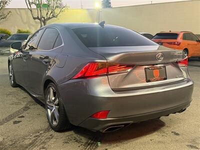 2018 Lexus IS 300   - Photo 11 - Norwalk, CA 90650-2241