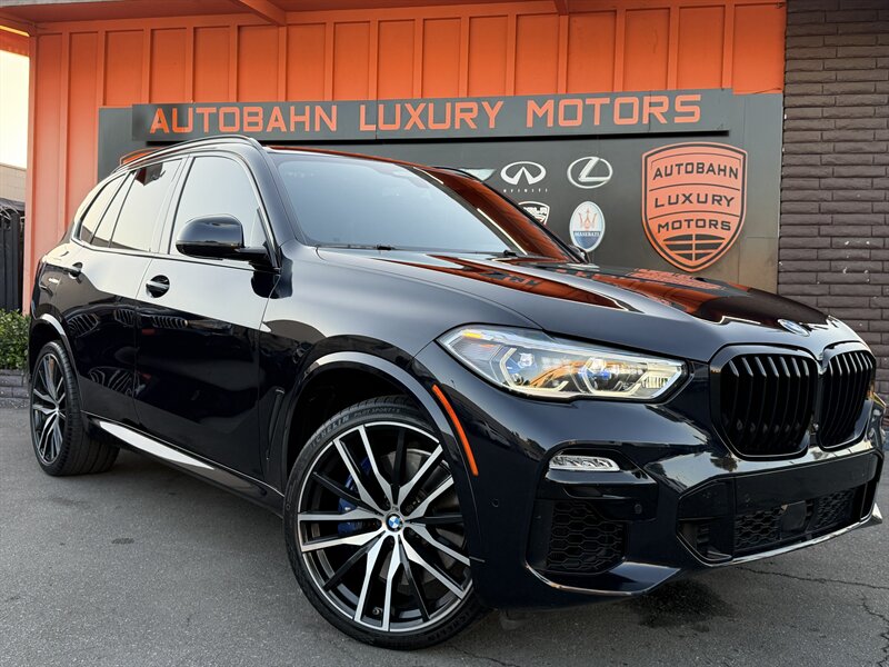 2020 BMW X5 M50i's photo