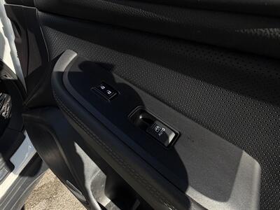 2017 Subaru Outback 2.5i Limited   - Photo 59 - Norwalk, CA 90650-2241
