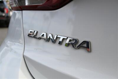 2018 Hyundai ELANTRA SEL   - Photo 24 - Norwalk, CA 90650-2241