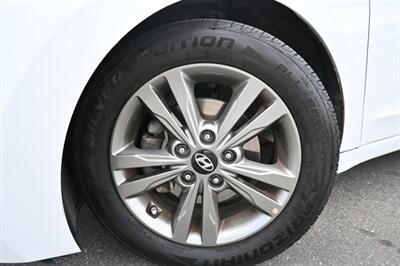 2018 Hyundai ELANTRA SEL   - Photo 10 - Norwalk, CA 90650-2241