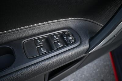 2013 Volvo C70 T5 Premier Plus   - Photo 25 - Norwalk, CA 90650-2241