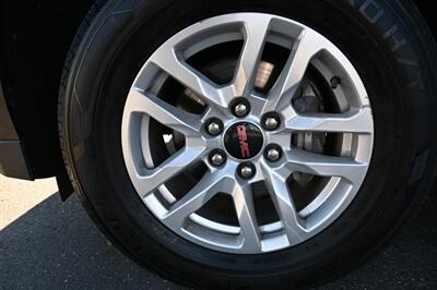 2022 GMC Yukon SLE   - Photo 14 - Norwalk, CA 90650-2241