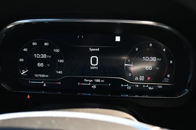 2022 GMC Yukon SLE   - Photo 26 - Norwalk, CA 90650-2241