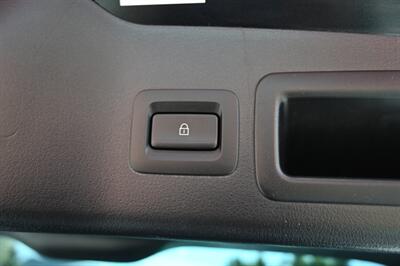 2022 Mazda Mazda3 Hatchback Premium - Photo 47 - Norwalk, CA 90650-2241