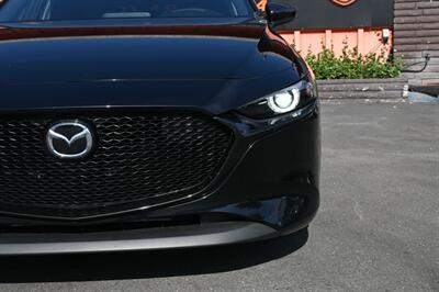 2022 Mazda Mazda3 Hatchback Premium - Photo 5 - Norwalk, CA 90650-2241