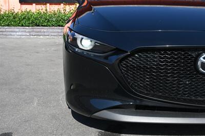 2022 Mazda Mazda3 Hatchback Premium - Photo 3 - Norwalk, CA 90650-2241