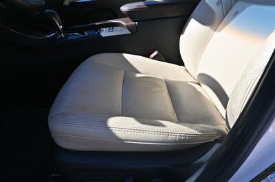 2017 Toyota Avalon XLE Premium   - Photo 24 - Norwalk, CA 90650-2241