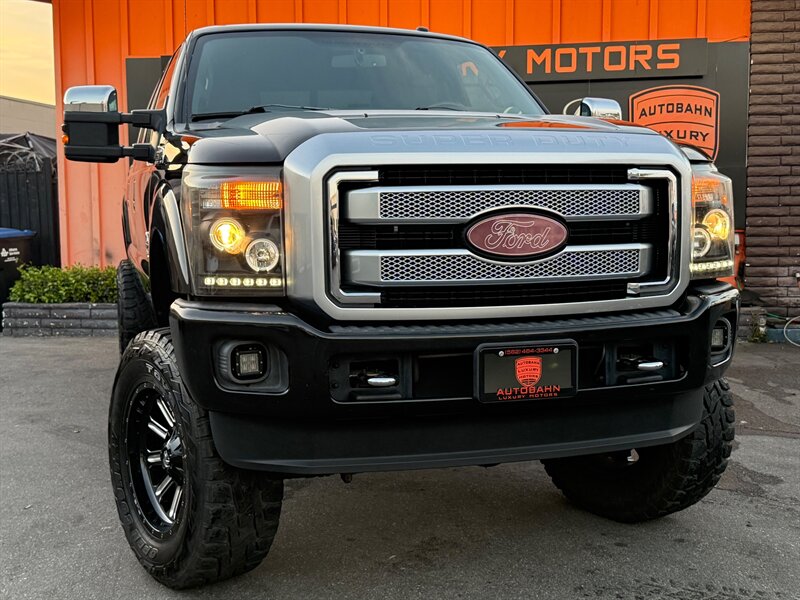 2015 Ford F-250 Super Duty Platinum Crew Cab 4WD