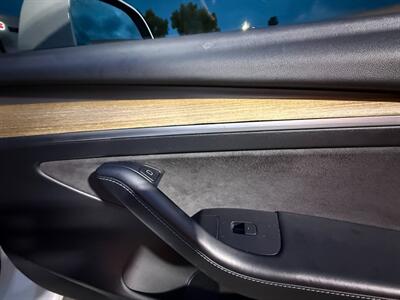2021 Tesla Model 3 Standard Range Plus   - Photo 30 - Norwalk, CA 90650-2241