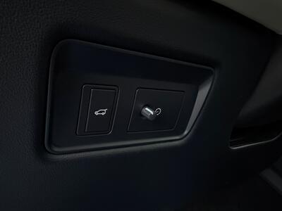 2019 Land Rover Range Rover Sport Autobiography   - Photo 35 - Norwalk, CA 90650-2241