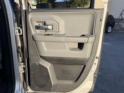 2016 RAM 1500 Big Horn - Photo 35 - Norwalk, CA 90650-2241