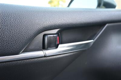 2021 Toyota Camry SE   - Photo 21 - Norwalk, CA 90650-2241