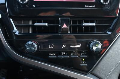 2021 Toyota Camry SE   - Photo 39 - Norwalk, CA 90650-2241