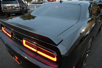 2015 Dodge Challenger SRT Hellcat   - Photo 23 - Norwalk, CA 90650-2241