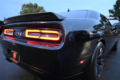 2015 Dodge Challenger SRT Hellcat   - Photo 24 - Norwalk, CA 90650-2241