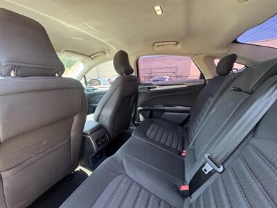 2019 Ford Fusion Hybrid SE   - Photo 27 - Norwalk, CA 90650-2241