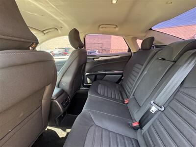 2019 Ford Fusion Hybrid SE   - Photo 28 - Norwalk, CA 90650-2241